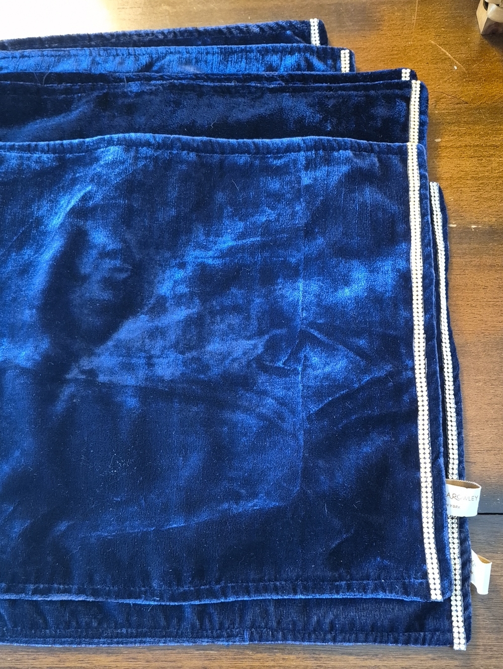 Set Of 8 Velvet Dark Blue Cynthia Rowley Placemats With Rhinestone Piping Detail